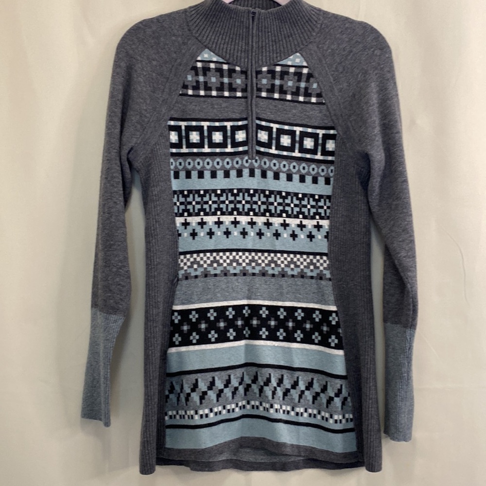 title nine Geometric Quarter Zip Pullover Sweater – Merino Wool – Size: Small